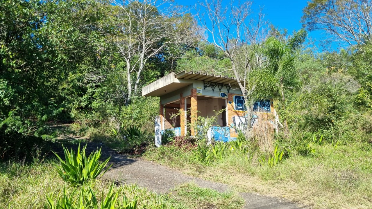 TERRENO DE 7.341,87m² FRENTE PARA A BR 116 EM NOVO HAMBURGO/RS, localizado em Novo Hamburgo - RS, bairro Roselândia