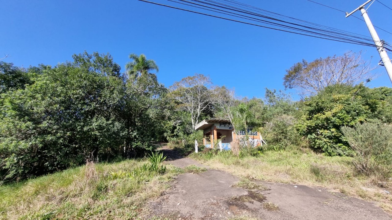 TERRENO DE 7.341,87m² FRENTE PARA A BR 116 EM NOVO HAMBURGO/RS, localizado em Novo Hamburgo - RS, bairro Roselândia