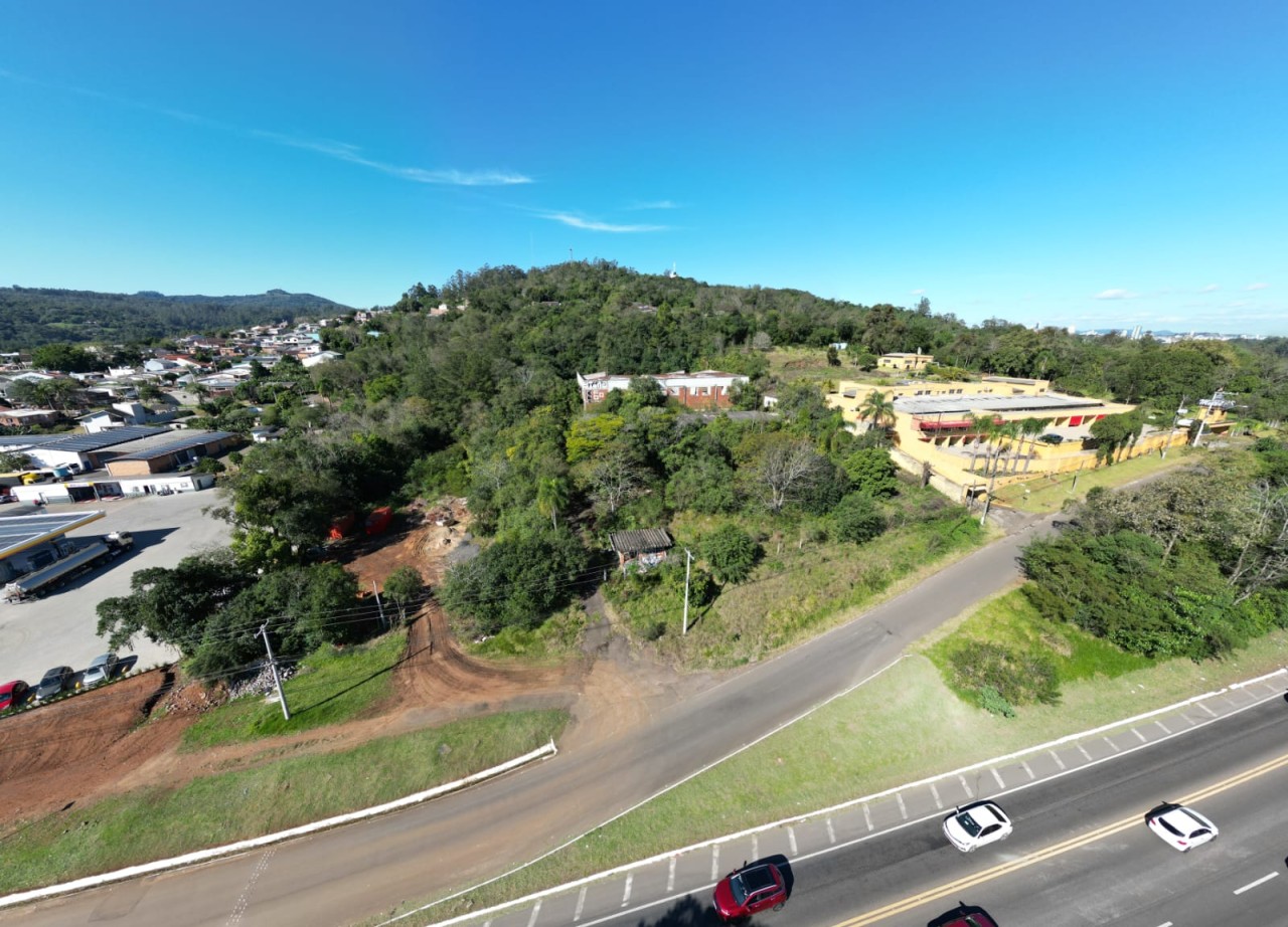 Imagem do imóvel TERRENO DE 7.341,87m² FRENTE PARA A BR 116 EM NOVO HAMBURGO/RS