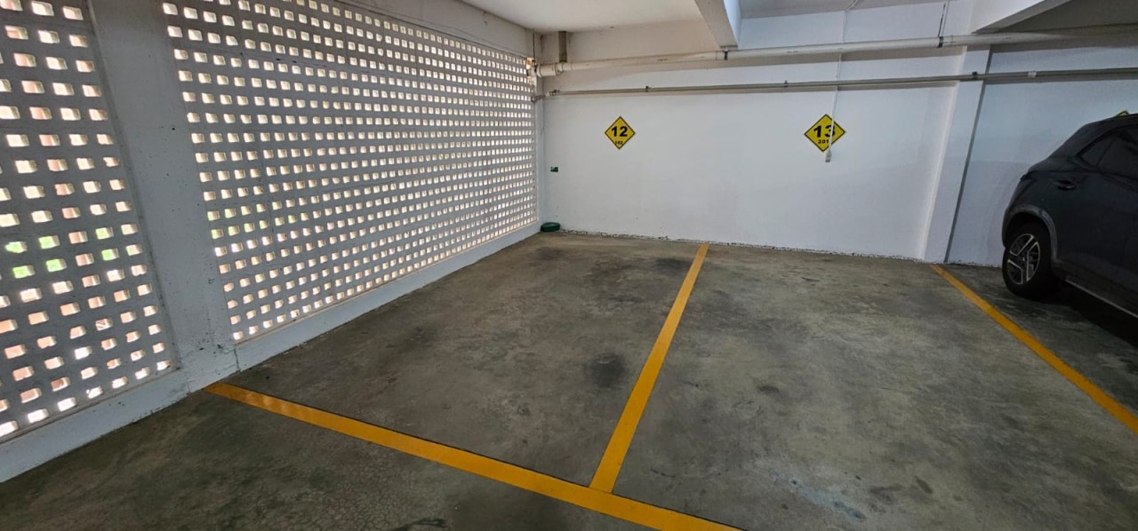 APARTAMENTO N° 102 DO RESIDENCIAL GREENPARK E TRÊS VAGAS DE GARAGEM N° 12 E N° 41 (DUPLA), localizado em Caxias Do Sul - RS