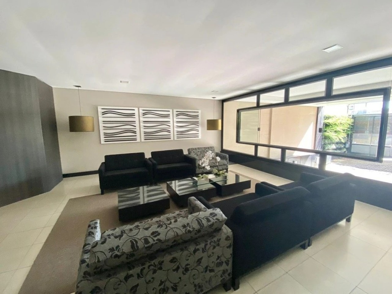 APARTAMENTO N° 102 DO RESIDENCIAL GREENPARK E TRÊS VAGAS DE GARAGEM N° 12 E N° 41 (DUPLA), localizado em Caxias Do Sul - RS