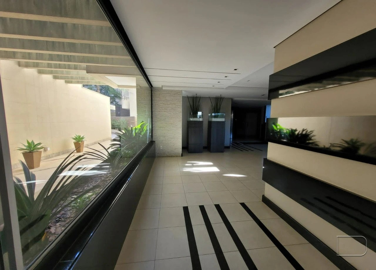 APARTAMENTO N° 102 DO RESIDENCIAL GREENPARK E TRÊS VAGAS DE GARAGEM N° 12 E N° 41 (DUPLA), localizado em Caxias Do Sul - RS