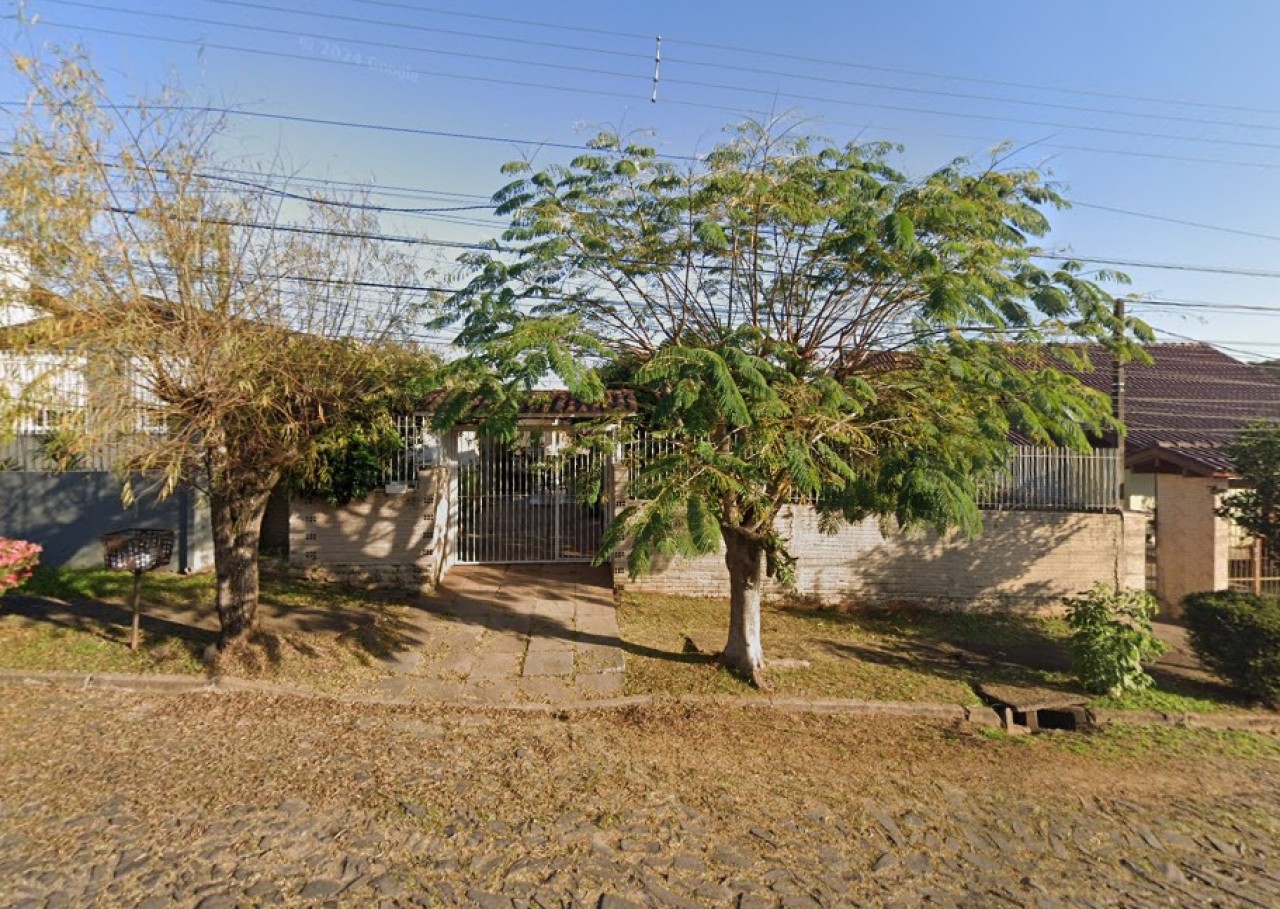 TERRENO DE 396m² COM UMA CASA EM ESTÂNCIA VELHA