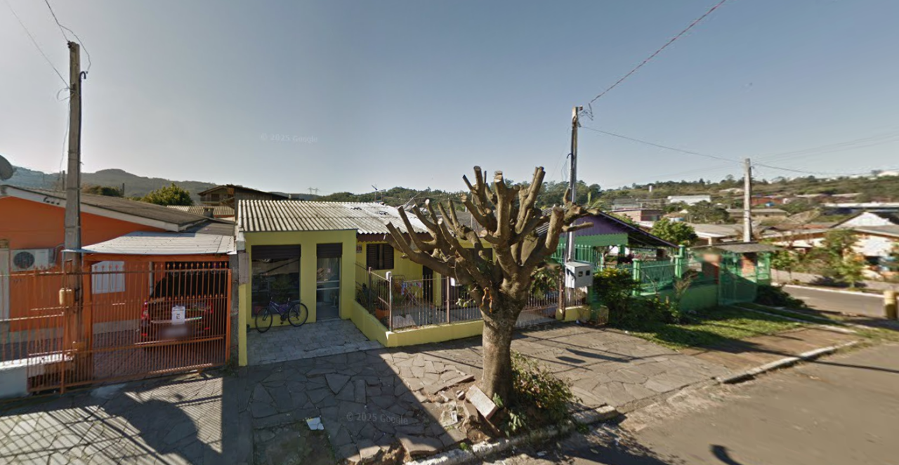 CASA SOBRE TERRENO DE 166,40m² EM CAMPO BOM/RS