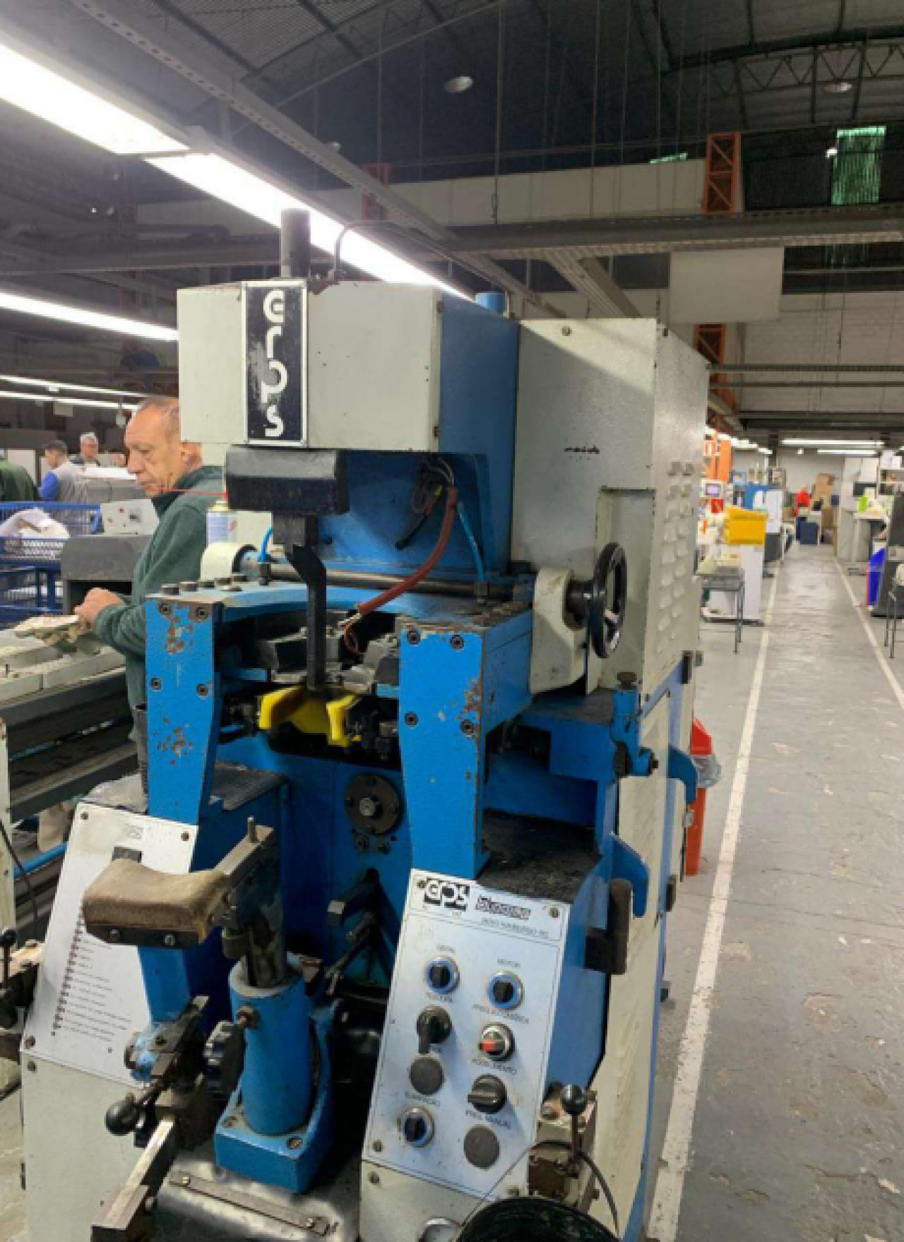UMA MÁQUINA DE CALDEIRA DE MARCA ERPIS MODELO SUPREMA I, EM BOM ESTADO