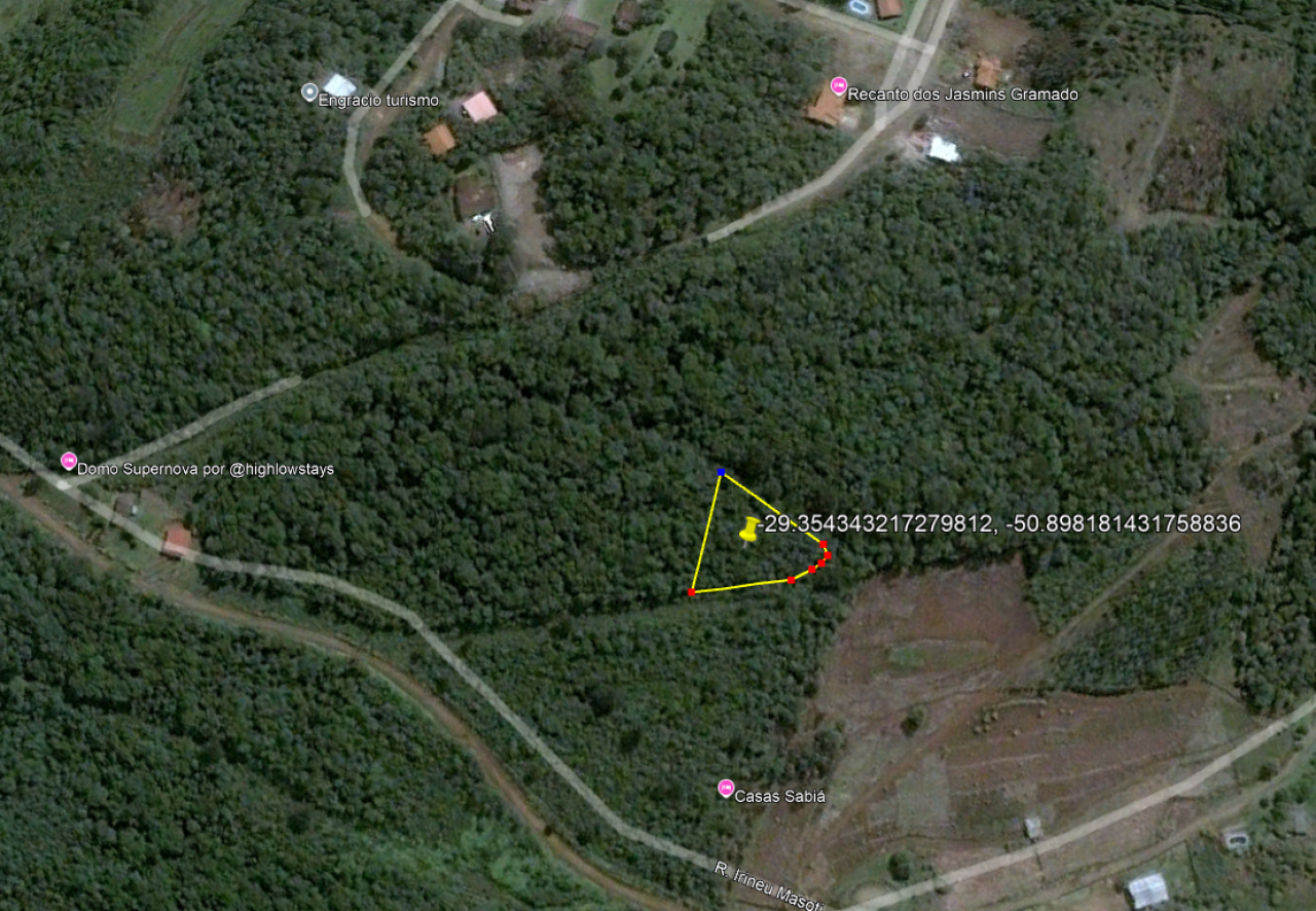 LOTE 14 DA QUADRA M COM ÁREA DE 1.395m² DO LOTEAMENTO PARQUE DAS FONTES EM GRAMADO