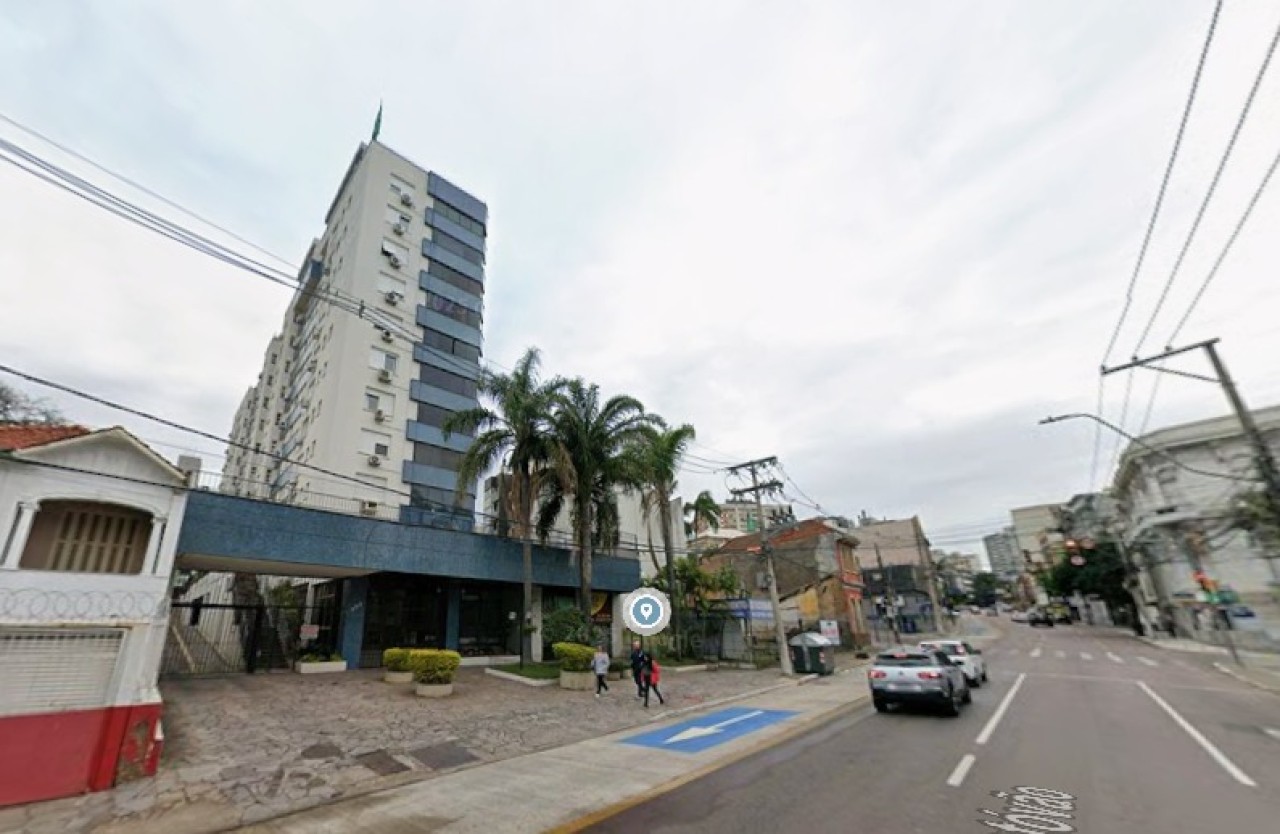 APARTAMENTO 305 DO EDIFICIO RESIDENCIAL MONTERREY EM PORTO ALEGRE, localizado em Porto Alegre - RS