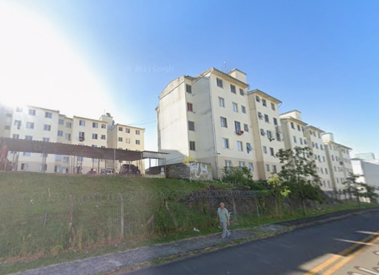 APARTAMENTO 302 DO BLOCO E DO RESIDENCIAL CAMPOS DA SERRA IX EM CAXIAS DO SUL, localizado em Caxias Do Sul - RS, bairro De Zorzi