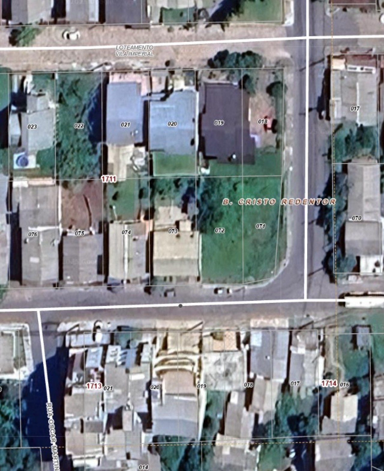 UM TERRENO DE 330M² SEM BENFEITORIA NO BAIRRO CRISTO REDENTOR EM CAXIAS DO SUL/RS, localizado em Caxias Do Sul - RS, bairro Cristo Redentor