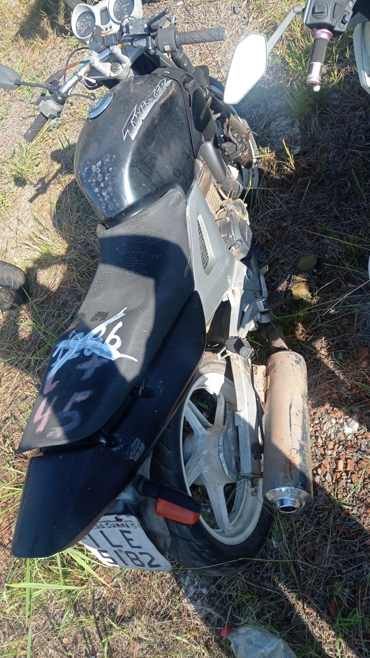 HONDA/CBX 250 TWISTER, PLACA ILE5182, ANO/MODELO 2003/2003, COR PRETA