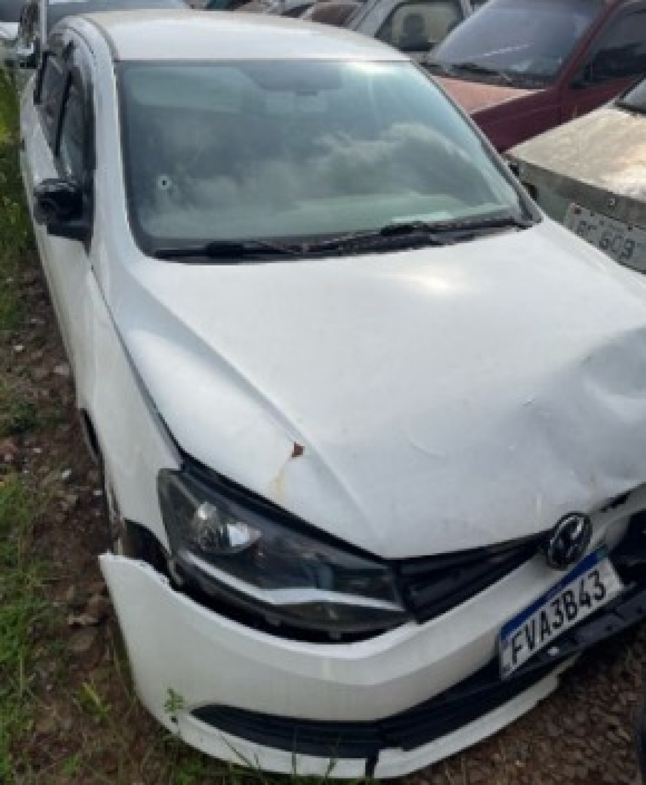 DIREITOS E AÇÕES SOBRE O VEÍCULO VW/VOYAGE TL MA S, PLACA FVA3B43, ANO/MODELO 2015/2015, COR BRANCA