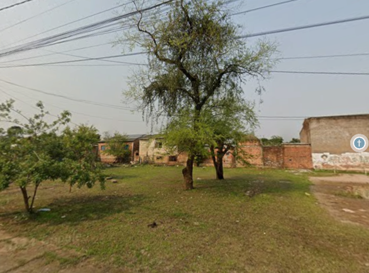UM TERRENO COM ÁREA DE 225m² EM NOVO HAMBURGO/RS, inscrito sob matrícula nº 79.878 do CRI de Novo Hamburgo, localizado em Novo Hamburgo - RS, bairro Lomba Grande