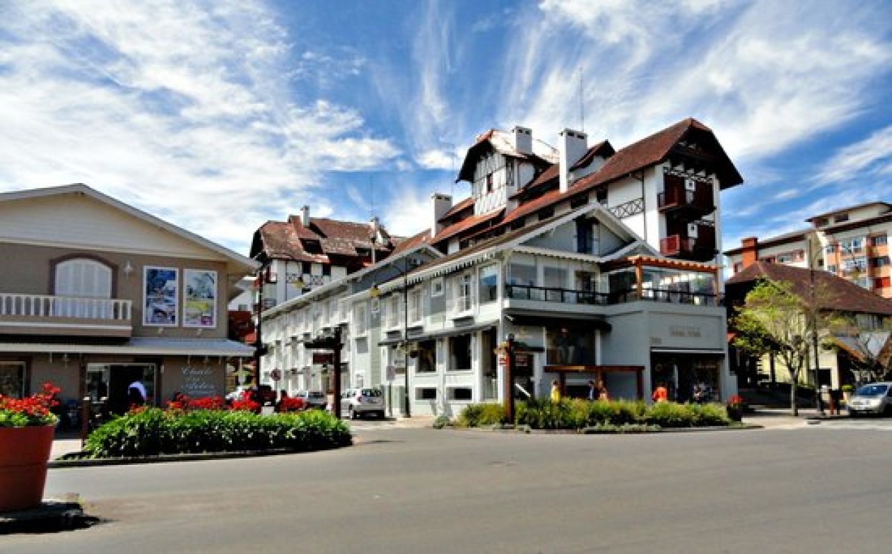 ARRECADAÇÃO DE PROPOSTAS PARA O FUTURO LEILÃO DO HOTEL MODEVIE BOUTIQUE GRAMADO., localizado em Gramado - RS