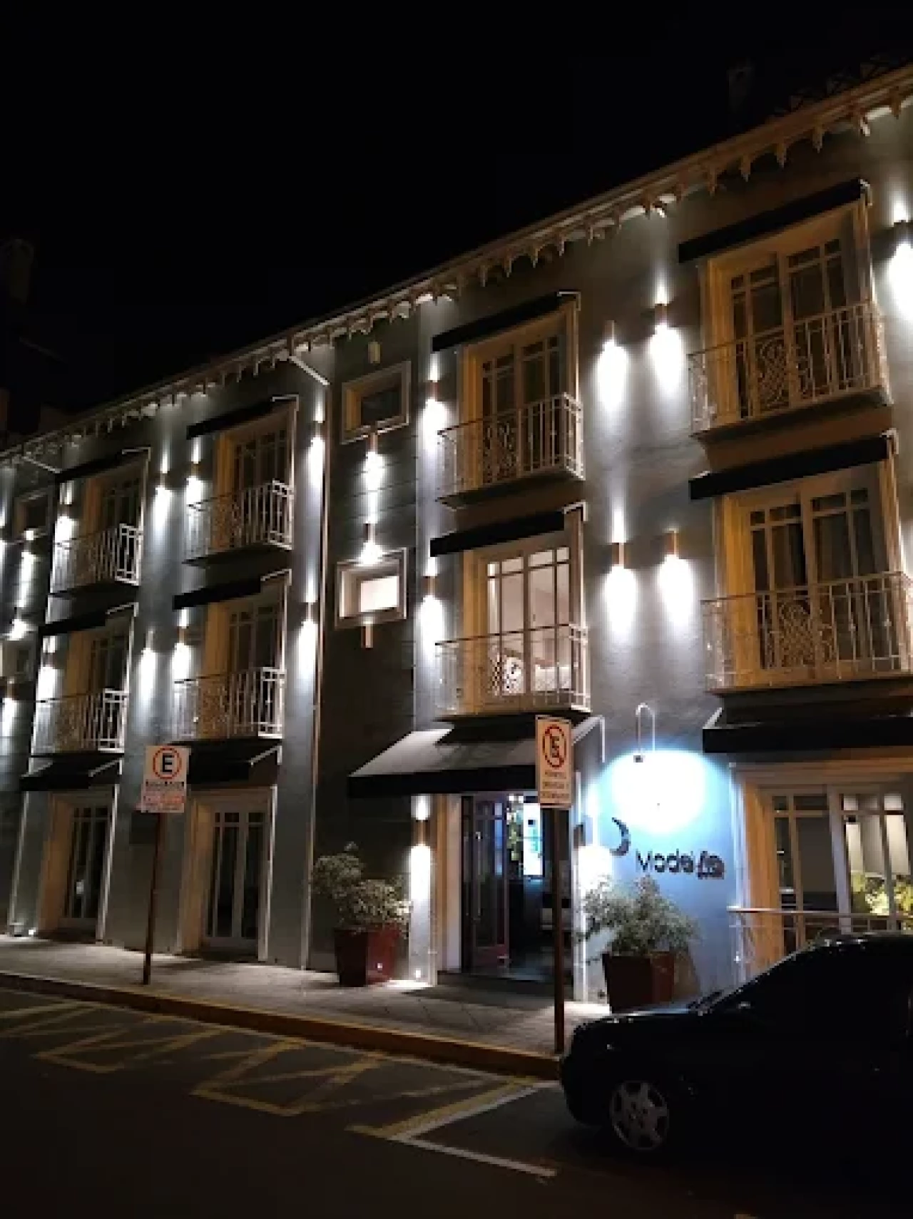 ARRECADAÇÃO DE PROPOSTAS PARA O FUTURO LEILÃO DO HOTEL MODEVIE BOUTIQUE GRAMADO., localizado em Gramado - RS
