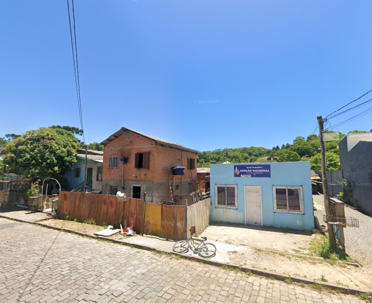 TERRENO DE 360m² EM CAXIAS DO SUL/RS, localizado em Caxias Do Sul - RS