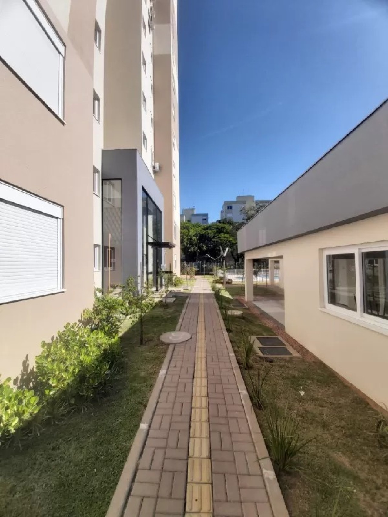 APARTAMENTO 014 E VAGA DE ESTACIONAMENTO Nº 04 DO CONDOMINIO RESIDENCIAL ALEGRO BRASIL +, localizado em Novo Hamburgo - RS, bairro Pátria Nova