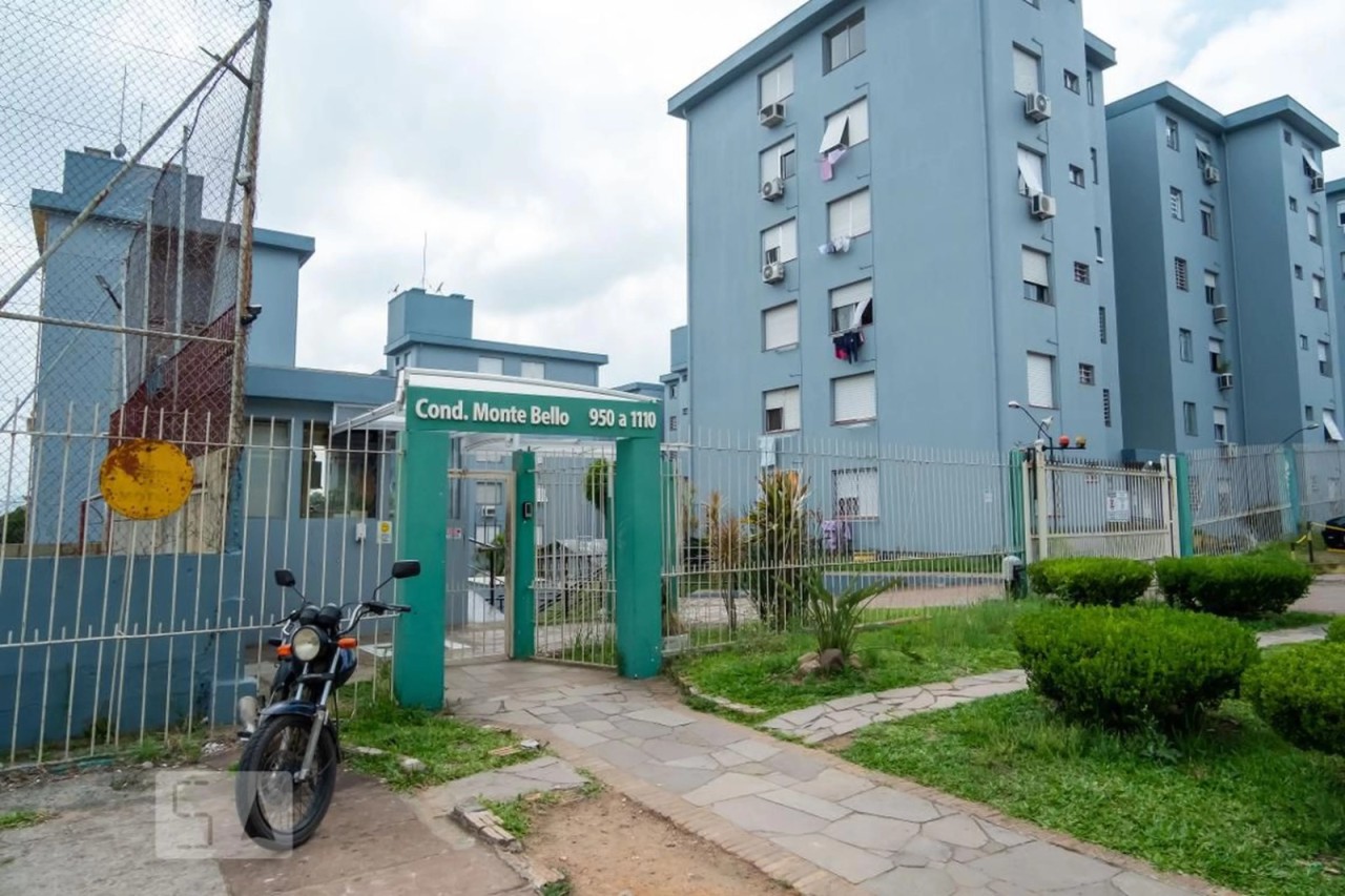 UMA ÁREA DE TERRAS DE 16.784,58m², COM APARTAMENTO Nº 301 DO CONJUNTO RESIDENCIAL MONTE BELLO, localizado em Porto Alegre - RS, bairro Azenha