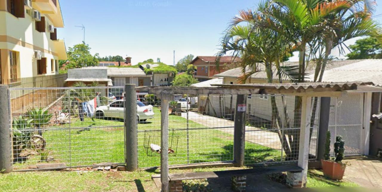 CASA COM TERRENO DE 420M² EM IVOTI/RS, localizado em Ivoti - RS, bairro Harmonia