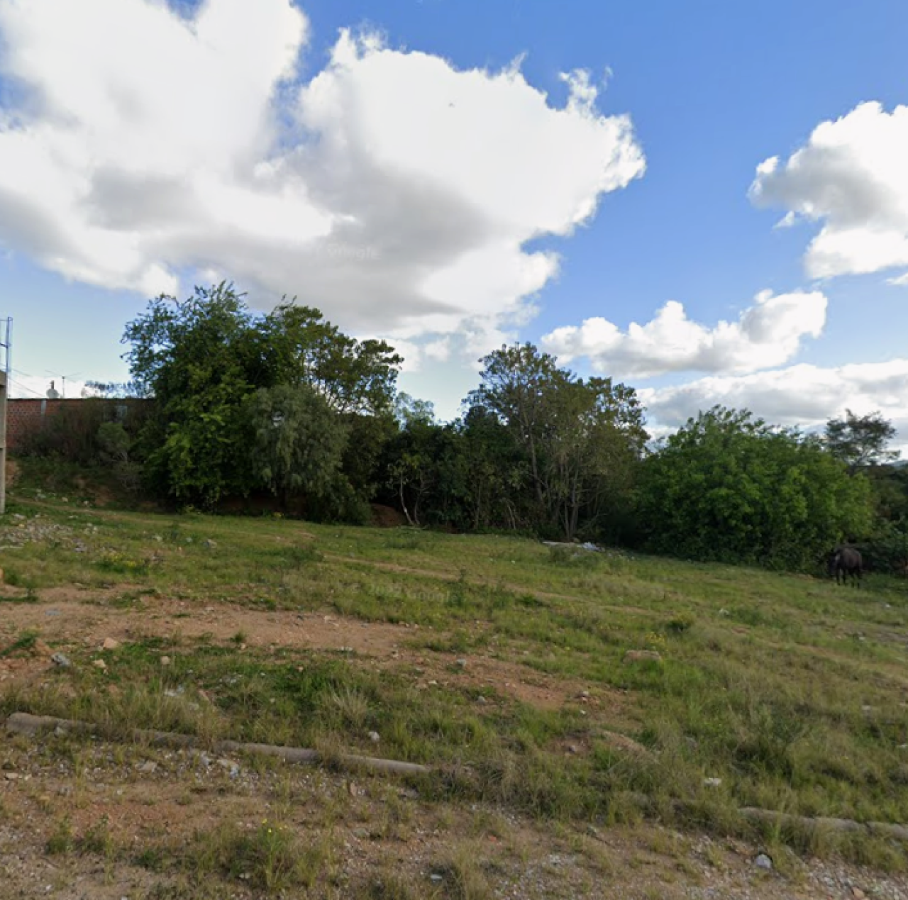 Imagem do imóvel TERRENO COM ÁREA DE 200m² EM BAGÉ