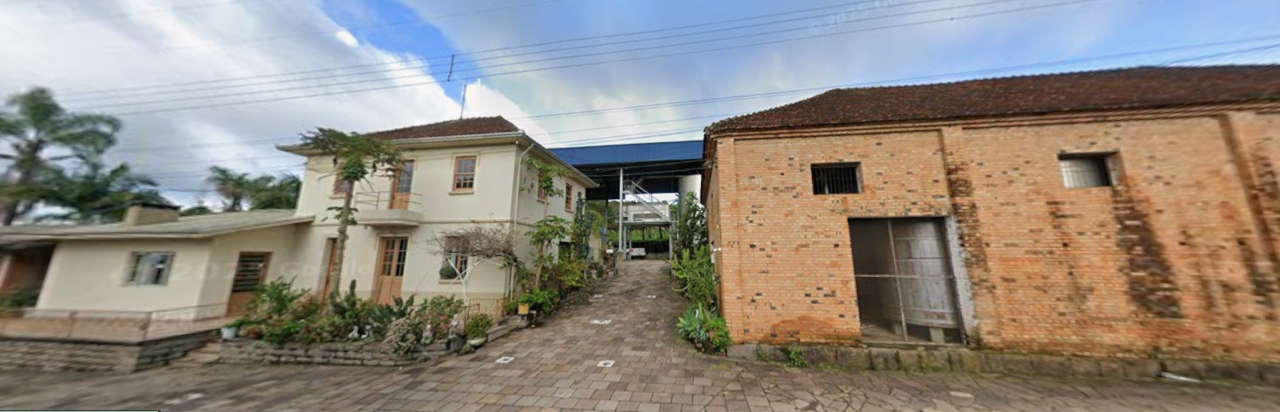 ÁREA DE 20.000m2 DENTRO DE UMA AREA MAIOR DE 277.300m² EM FARROUPILHA, localizado em Farroupilha - RS, bairro Vila São Roque