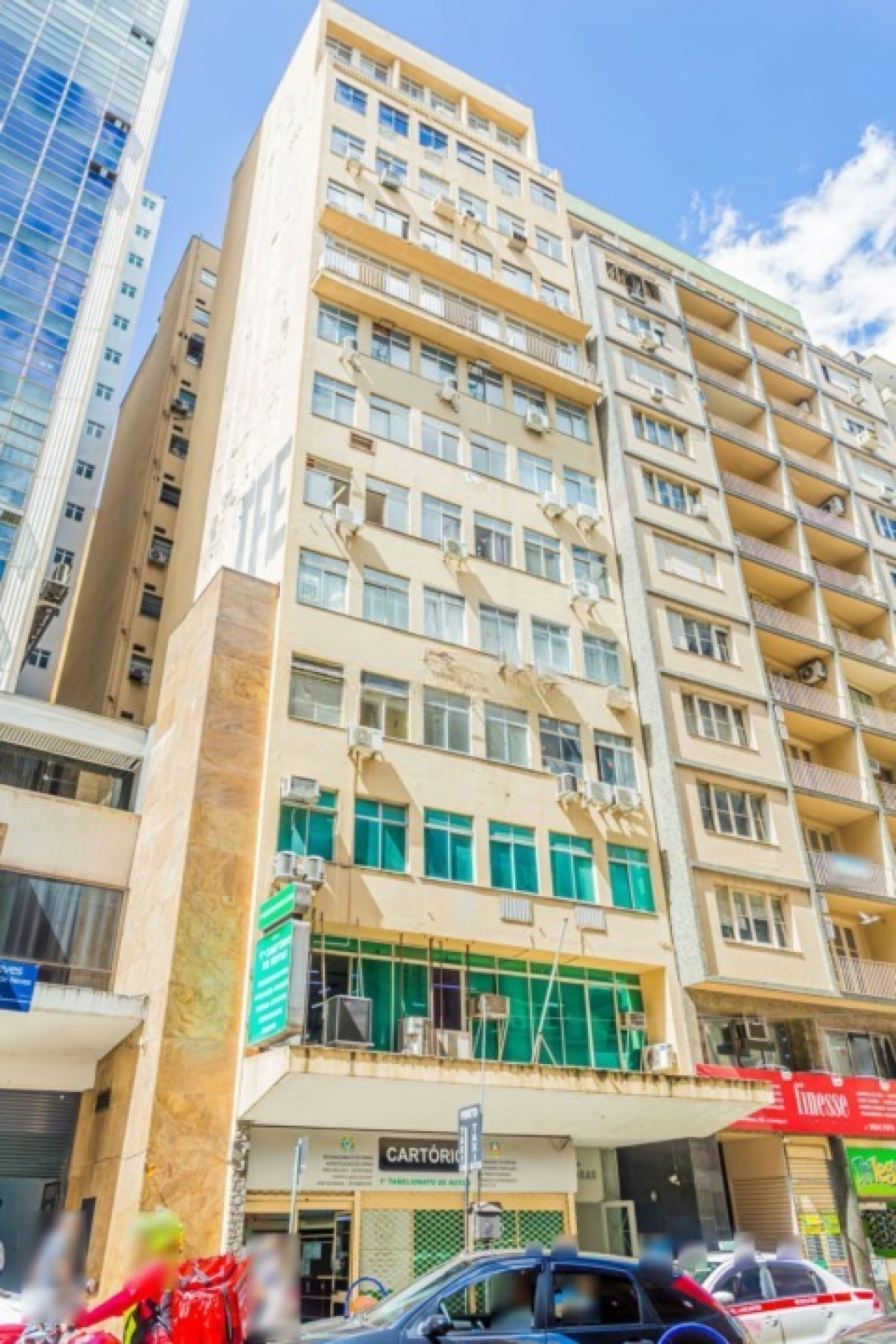 Imagem do imóvel APARTAMENTO Nº 31 DO CONDOMÍNIO EDIFÍCIO AMAZONAS - PORTO ALEGRE/RS